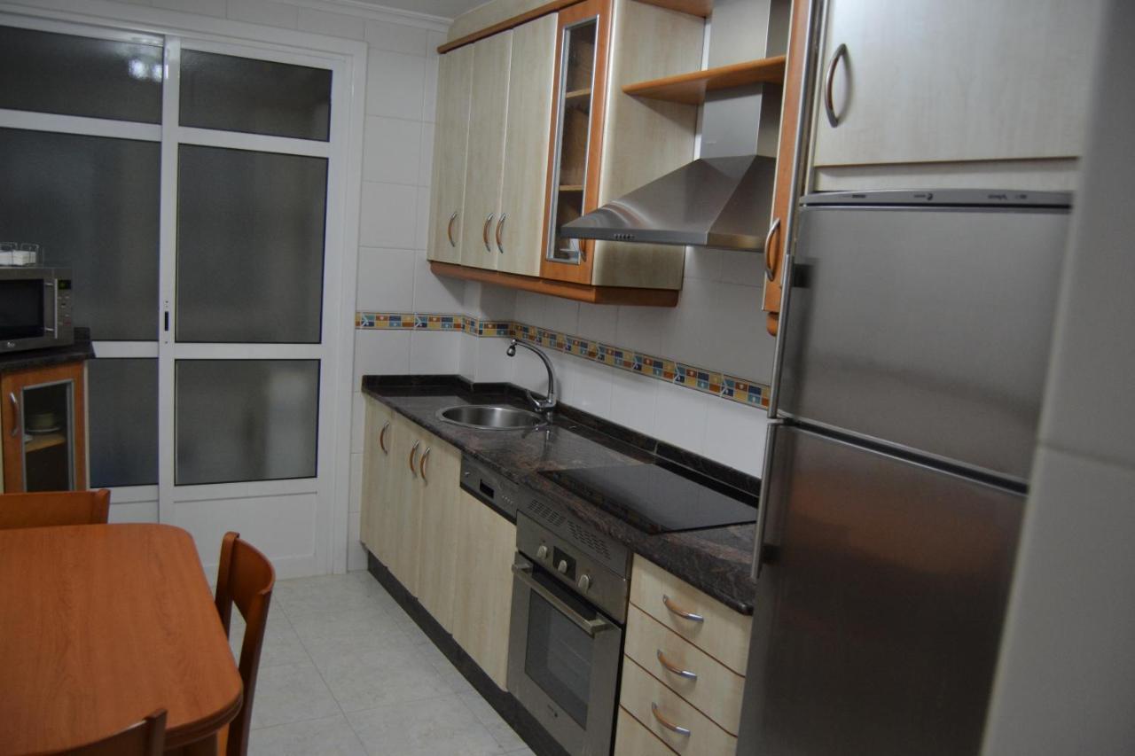 Inmoinsuas Avd De Becerrea 16 Sarria Exterior photo