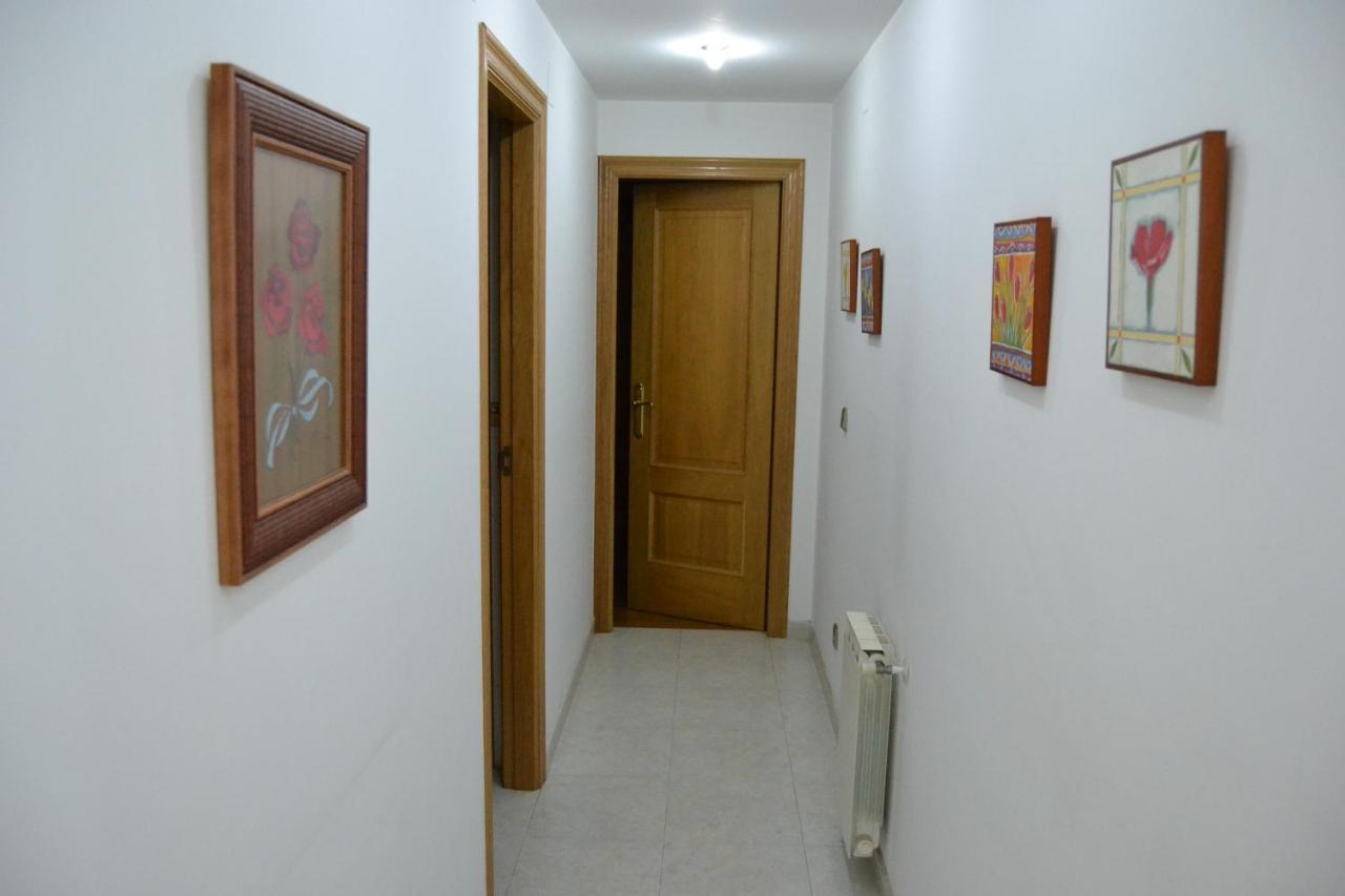 Inmoinsuas Avd De Becerrea 16 Sarria Exterior photo
